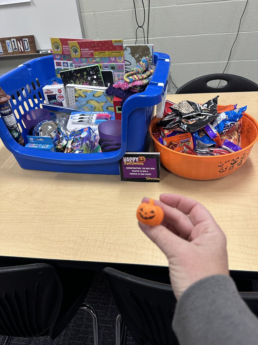 Andrea L. Green (Ryan) tweet media