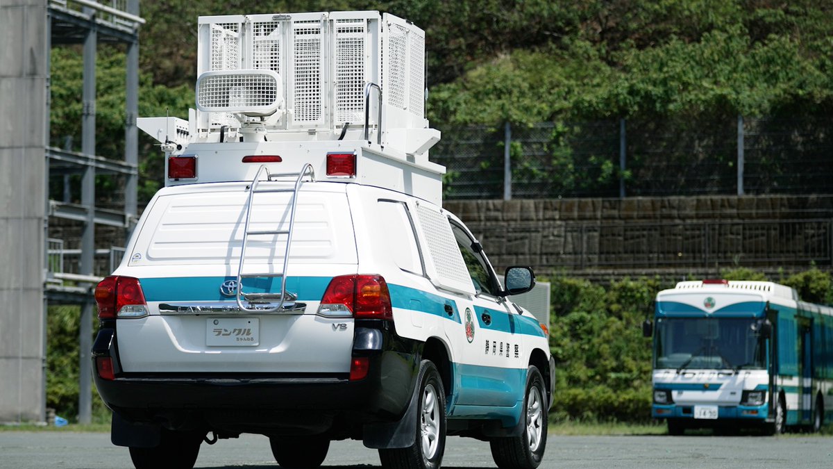 はたらくランクルシリーズ 今回は警察機動隊で活躍するランクルです