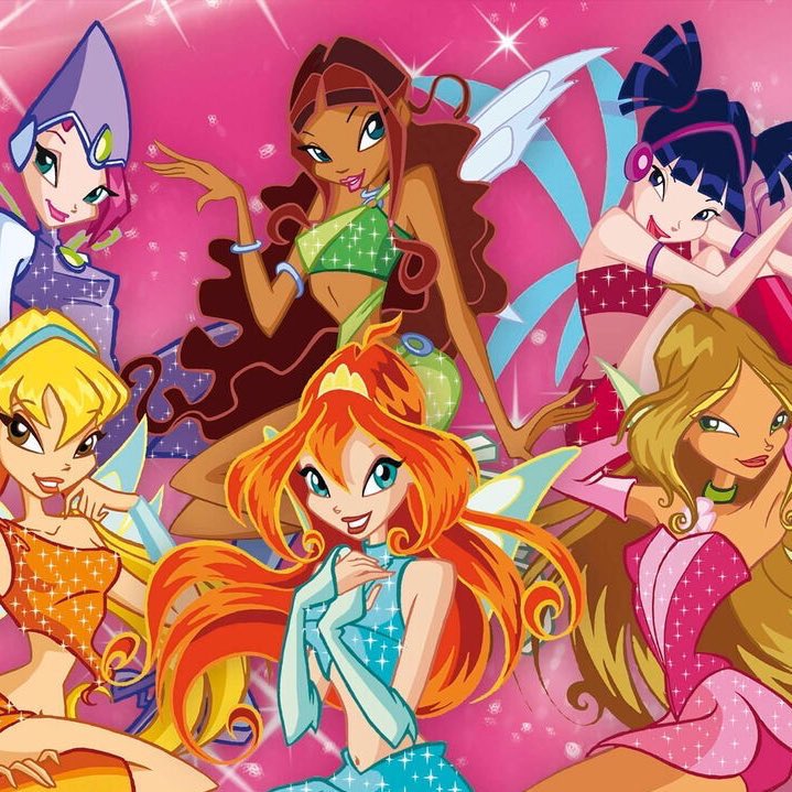 weplash's tweet photo. Katseye como El club Winx. https://t.co/aCtvPwoSAK