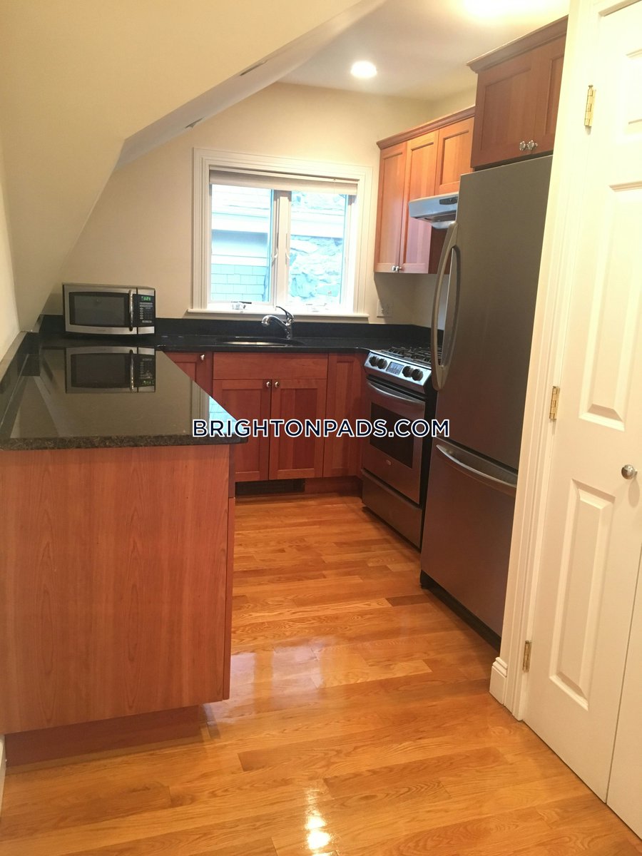 brightonpads's tweet photo. Brighton Apartment for rent 2 Bedrooms 1 Bath Boston - $2,750: Don't wait! This unit will not be on the market for long. Call, text, or email me today to schedule a showing! https://t.co/OvhGfoPE8w #brightonapartments #brightonrentals #apartmentsforrentinbrighton https://t.co/YygE9OfPUF
