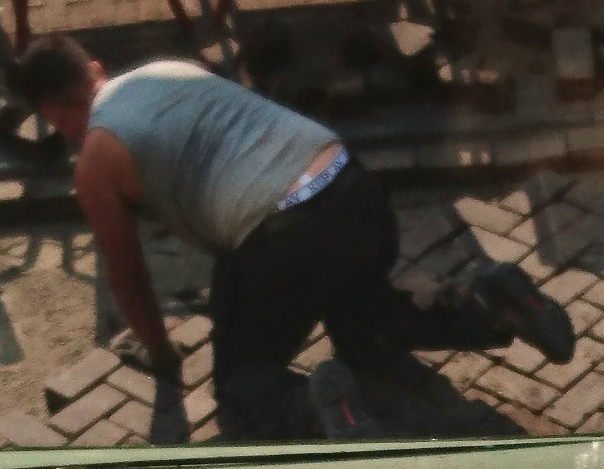 narcisolegend23's tweet photo. #nalgonescallejeros #workingmen #straightguys #nalgasdemacho #cazadordenalgones #nalgotas #culones #bundasgostosas https://t.co/33pDx7AXaC