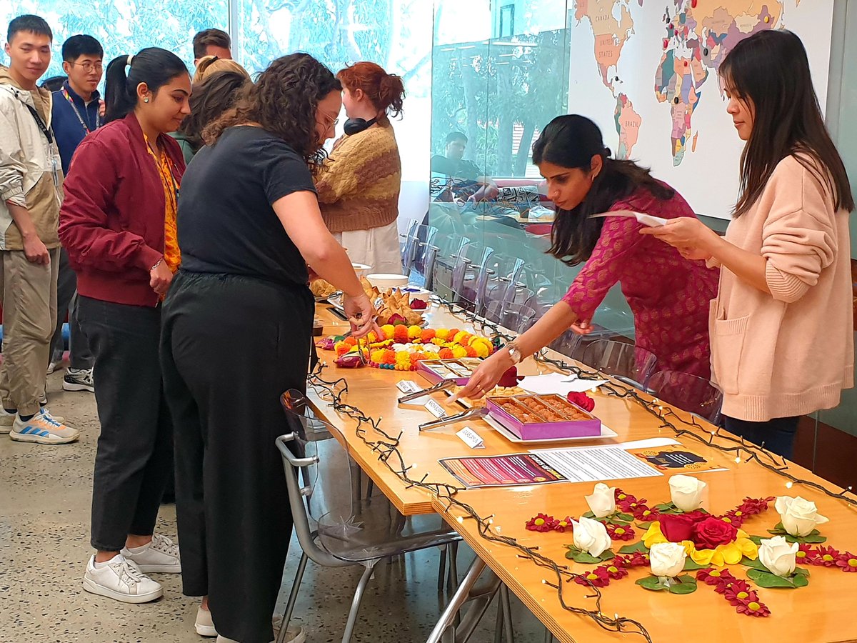Today the ARMI community celebrated #Diwali - one of the main Indian festivals, traditionally celebrated by most Hindus, Jains and Sikhs. 

🕯️This festival of lights symbolises the victory of good over evil, or lightness over darkness. It signifies new beginnings and prosperity,