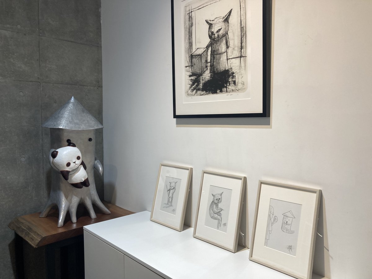 mtm623mutsumi's tweet photo. 田島享央己 @shidokou  さんの作品展に行ってきました！
生で見る作品の迫力、質感、素晴らしかったー。
超絶技巧なのにユーモアで脱力する絶妙のバランス感覚が唯一無二。
明日11月2日までgallery UG Tennozにて。 https://t.co/lv4CDcmYq3