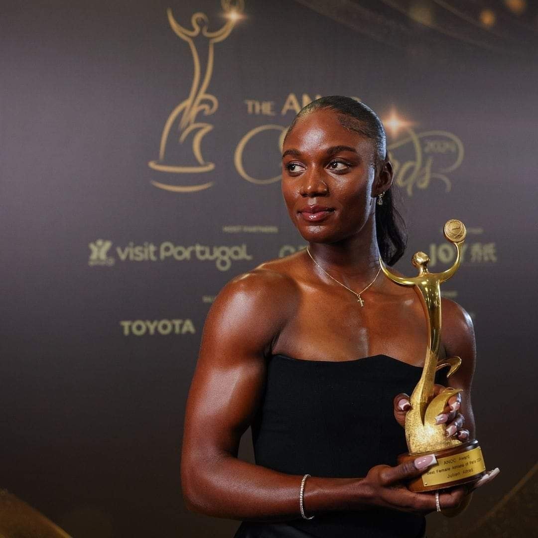 QuickGameRecap's tweet image. Saint Lucia’s athlete Julien Alfred was honored by the National Association of Olympic Committees as the Best Female Athlete of the Year for Paris at an awards ceremony in Cascais, Portugal🇵🇹😍