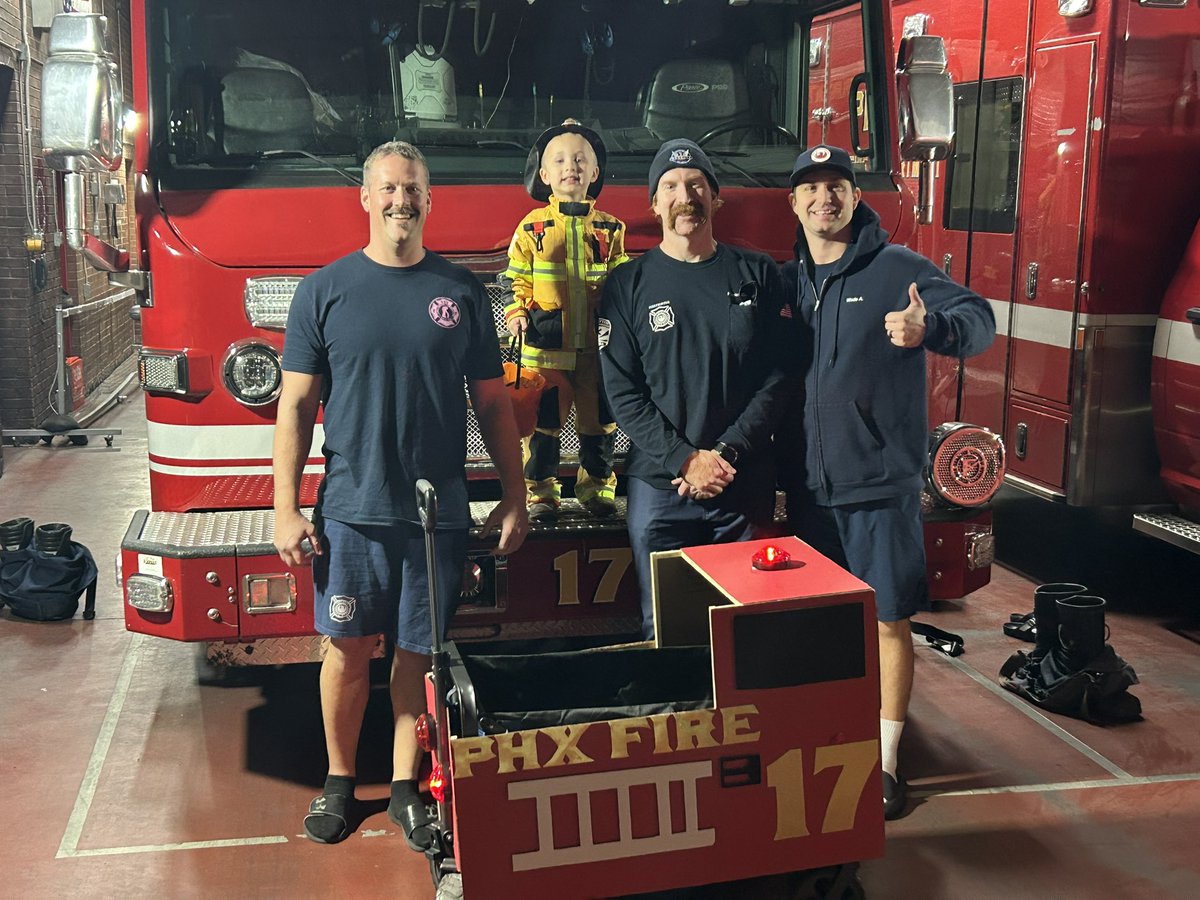 Thomas_Miller21's tweet photo. @PHXFire Station 17 was so great to take time to take some pictures with our son tonight. He loves you guys and thank you for all you do for our community! https://t.co/APiS0NBEGX