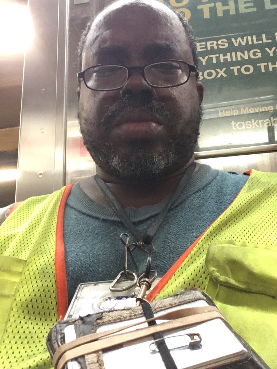 kickitoldschool's tweet photo. Me, working in summertime weather on #Halloween night

#NotACostume #BlackJob https://t.co/mkvjUIBOxZ