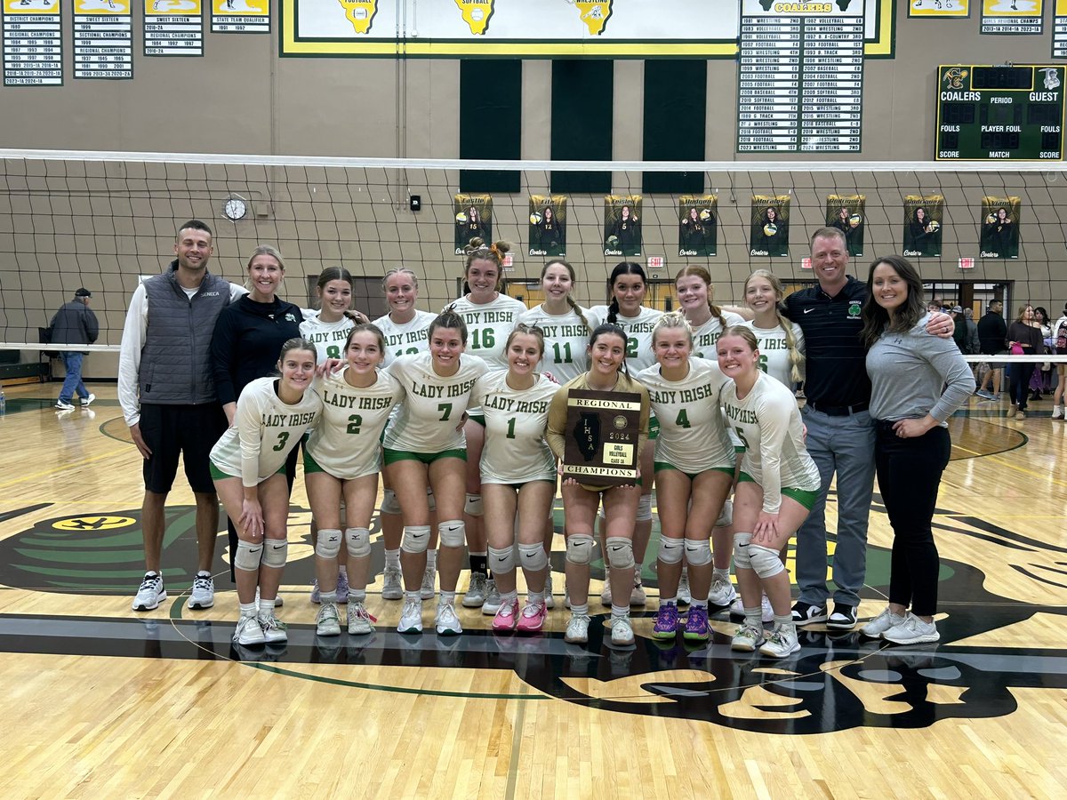 alyssazellers6's tweet photo. Regional Champs! So proud☘️☘️
#irishway
#32wins https://t.co/xTx0BbHO69
