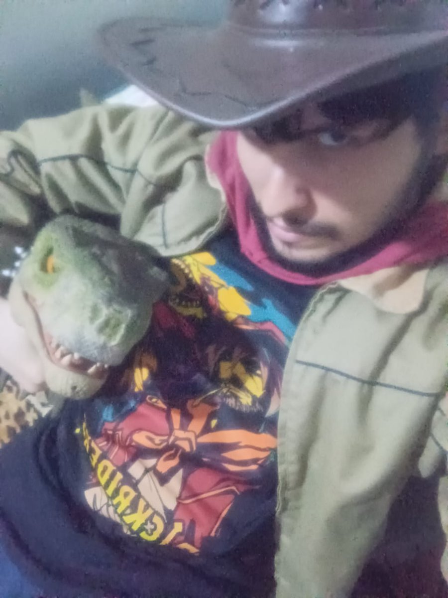 VoiDdraig's tweet photo. DIKURAIDA HENSHIN! 🦖✨🎃 (Aprovechando que tengo la camisa honoraria) #DRIDERS https://t.co/fAn9Qhdem8