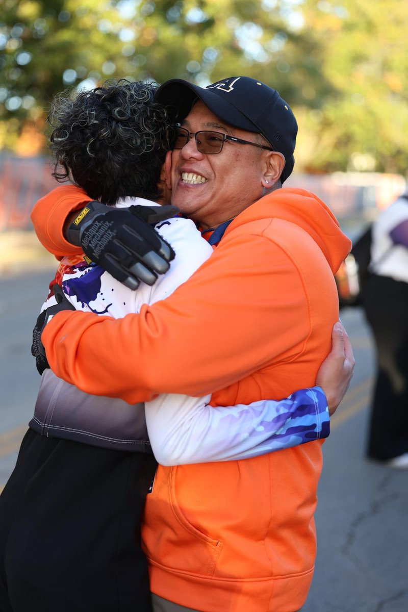 CoachPaul4's tweet photo. University of Illinois Marching Band Championships.
#BandDad #PropsCrew #vjamarchingthunderbolts2024⚡️#EyesWithPride https://t.co/tyAnVjWKoD