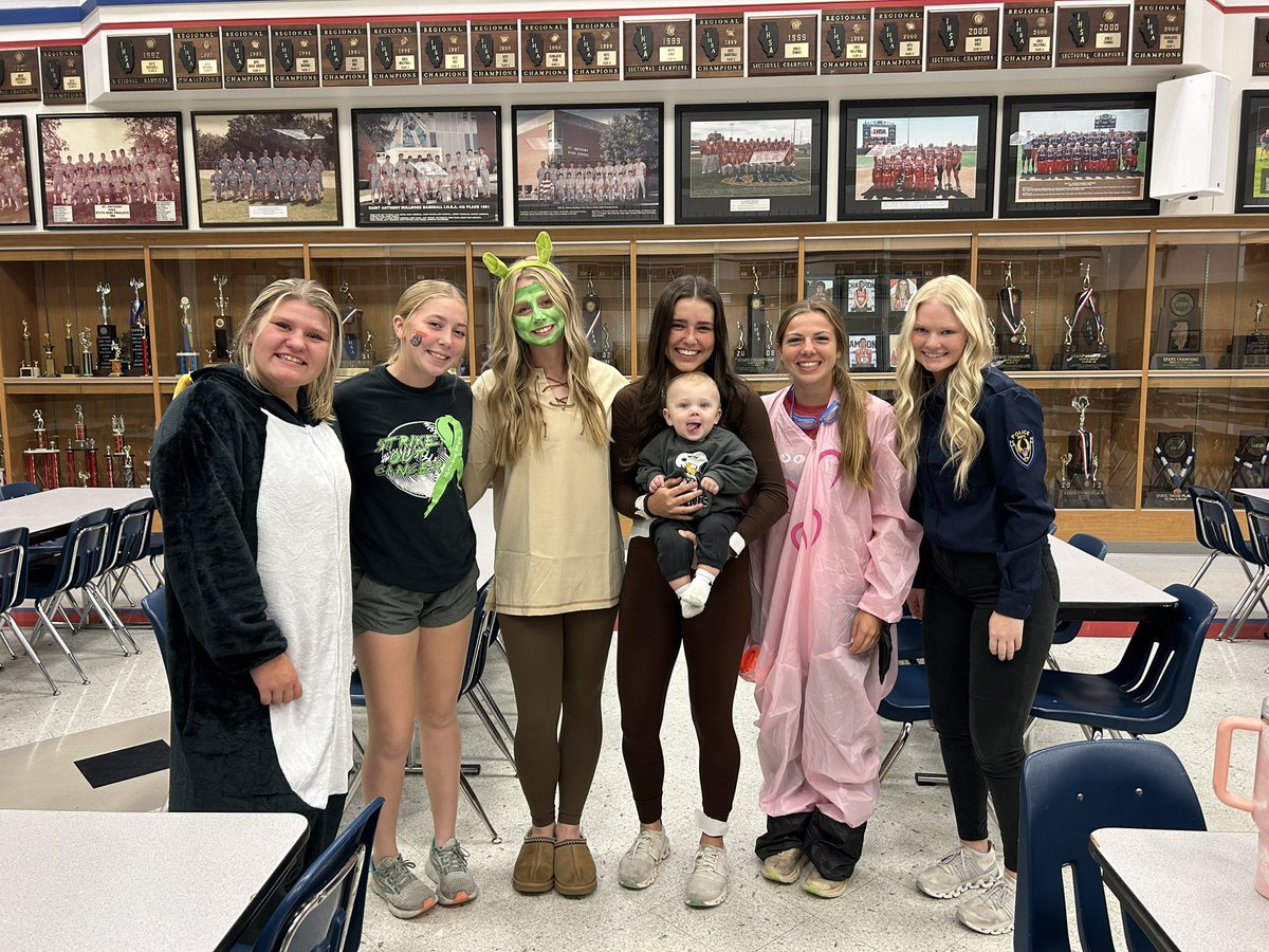 Happy Halloween from our SENIOR crew 🎃🕸️🍪