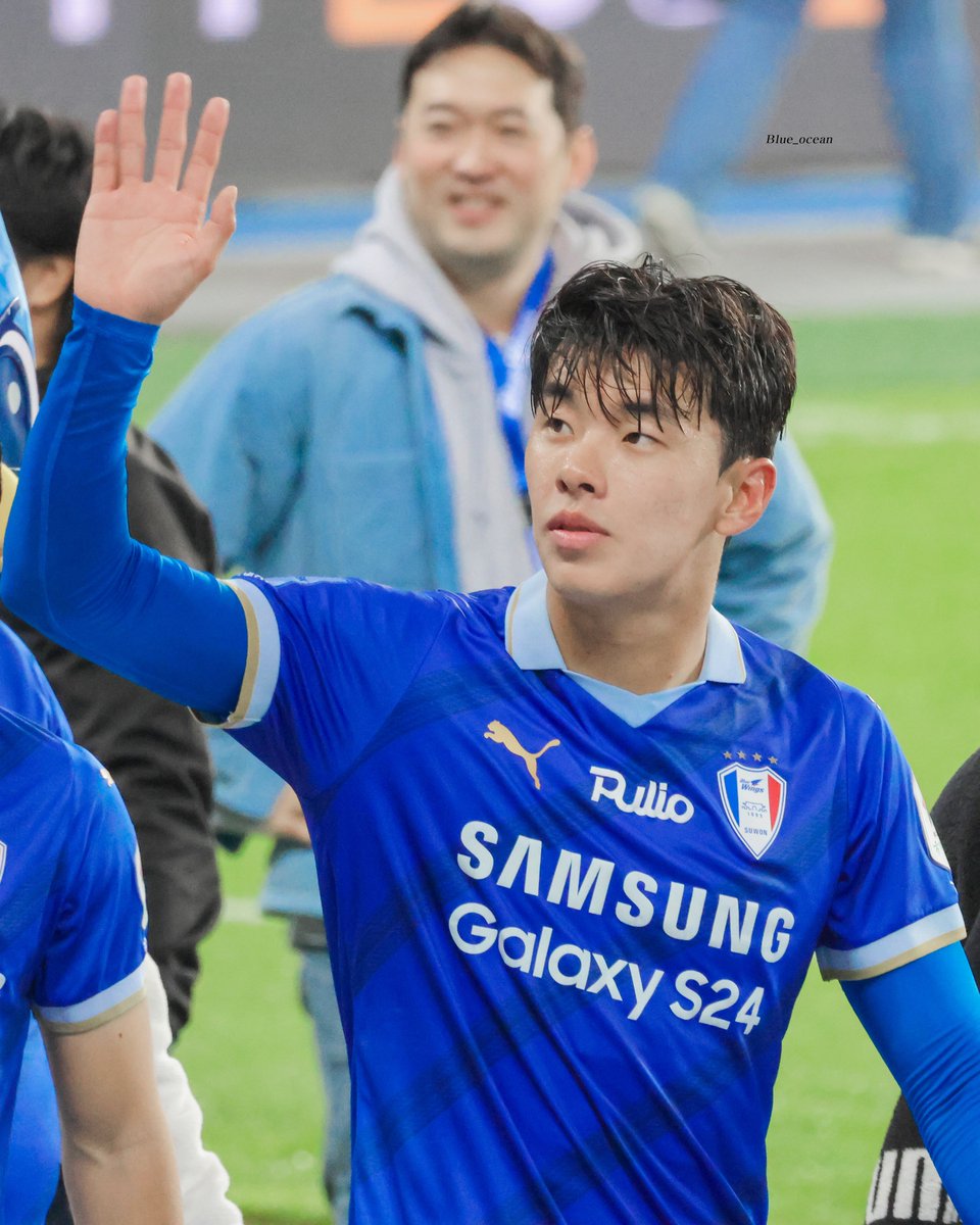 blue_ocean29's tweet photo. 축구신동, 우만동차은우, 최강개랑,

#수원삼성블루윙즈 #김상준 https://t.co/q5XoRbjn5m
