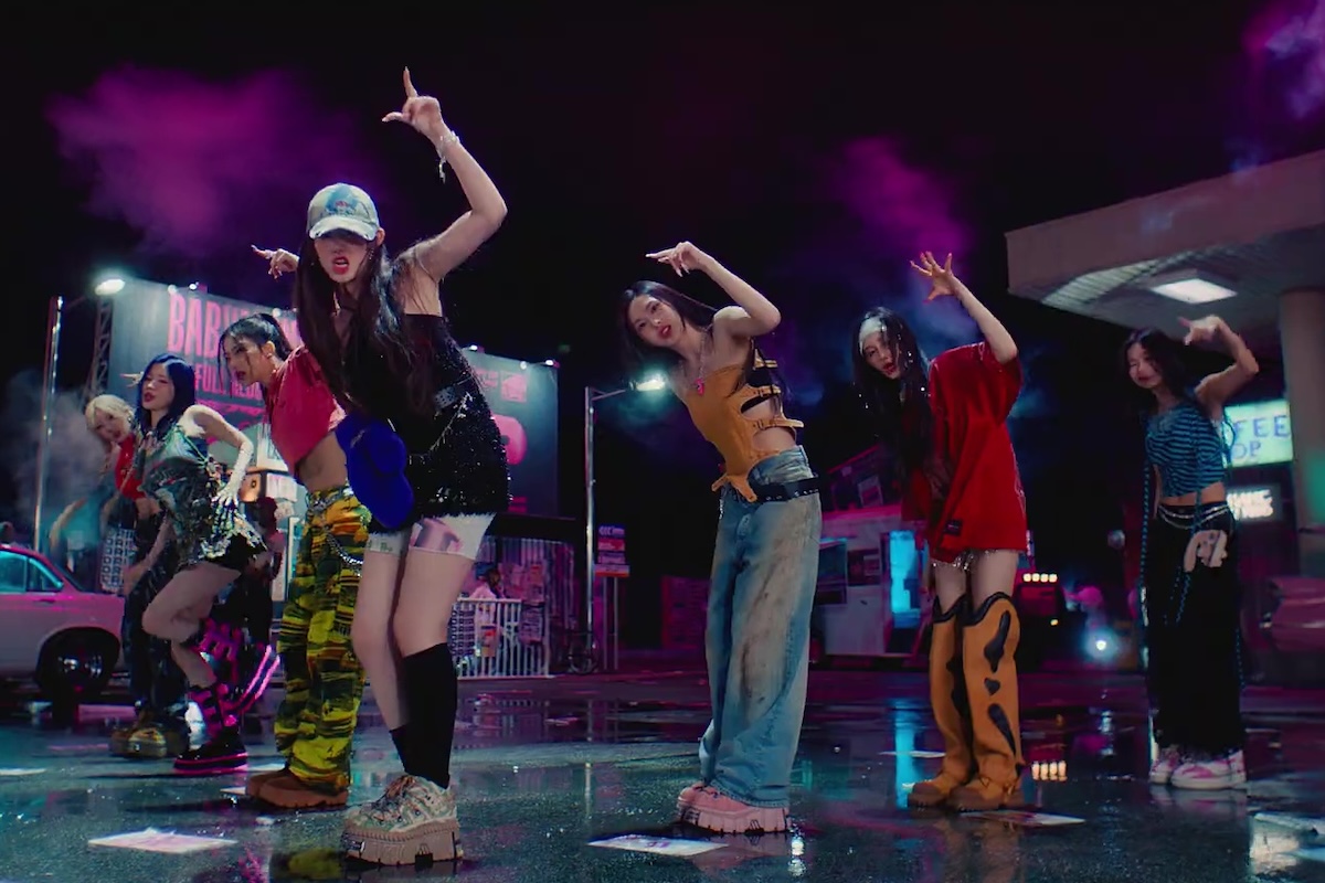 soompi's tweet photo. WATCH: #BABYMONSTER Flaunts Their "DRIP" In Colorful MV For Hip Comeback 
https://t.co/rtDyIVjZh5 https://t.co/fbKEGMkF9T