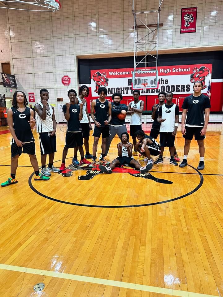 Jay_Davenport3's tweet photo. Less than 30Days away from TipOff! Me &amp; my guys locked in… &amp; we coming for it all! #LastRide #Year4 #KOBK @Allohiohoopsco1 @NEOZoneHS @3rdcoast_Newt @NEO_Spotlight @neoyouthelite https://t.co/ePoC0Odugb