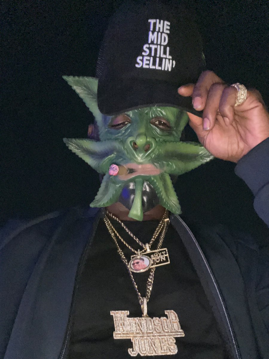 WindsorJonesATL's tweet image. These Is Facts 🍃💥😂..you just ran out of Za🌳 🚫👉🏾#HaveNoFear #WeedManIsHere 🦸🏾‍♂️ #TypeShxt