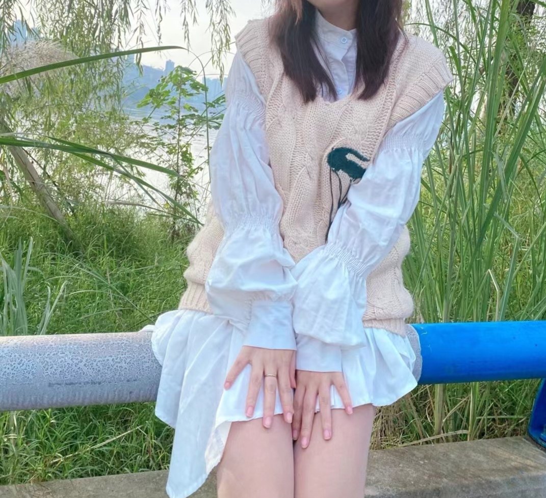ClariceRin93261's tweet photo. 这个天气适合野战。 https://t.co/OsjA848Oqh