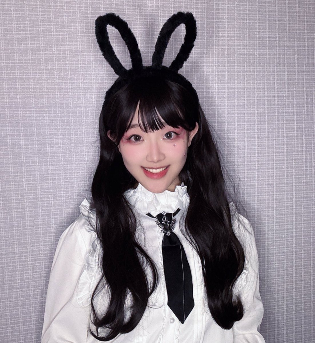 M20230724's tweet photo. Happy Halloween 🖤🌹①
#halloween #halloweenmakeup #ハロウィン https://t.co/nCO2KcndMs