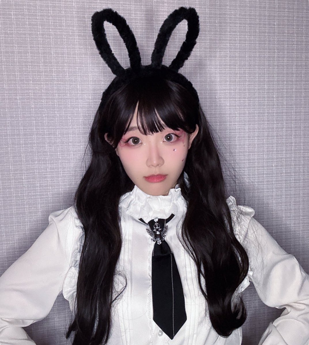M20230724's tweet photo. Happy Halloween 🖤🌹①
#halloween #halloweenmakeup #ハロウィン https://t.co/nCO2KcndMs