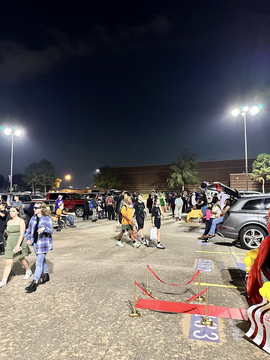 Morton Ranch HS (@mrhsmavericks) on Twitter photo Thanks to all who helped make our trunk or treat such a success for our <a href="/MRHS_MavsFTB/">Morton Ranch Football</a> <a href="/MRHSBand/">MRHS Maverick Band</a> <a href="/mrhsmavscheer/">Morton Ranch HS Cheerleading</a> <a href="/MaverickBelles/">Maverick Belles</a> and trainers !!! Great way to end the night when you have a Halloween FB game!  <a href="/KatyISDAthletic/">Katy ISD Athletics</a> <a href="/katyisd/">Katy ISD</a> #ilovemortonranch #HappyHalloween2024 🎃 Thanks to all who helped make our trunk or treat such a success for our <a href="/MRHS_MavsFTB/">Morton Ranch Football</a> <a href="/MRHSBand/">MRHS Maverick Band</a> <a href="/mrhsmavscheer/">Morton Ranch HS Cheerleading</a> <a href="/MaverickBelles/">Maverick Belles</a> and trainers !!! Great way to end the night when you have a Halloween FB game!  <a href="/KatyISDAthletic/">Katy ISD Athletics</a> <a href="/katyisd/">Katy ISD</a> #ilovemortonranch #HappyHalloween2024 🎃