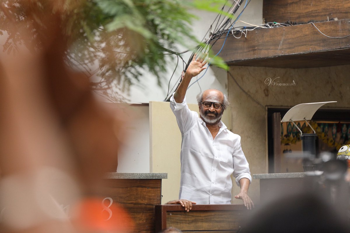 தலைவர்... 😍🔥❤️

#Thalaivar 🤘 #Superstar #Rajinikanth #Diwali2024 #BinaryPost

📷 <a href="/Vaibhavvivekk/">VAIBHAV VIVEK</a>