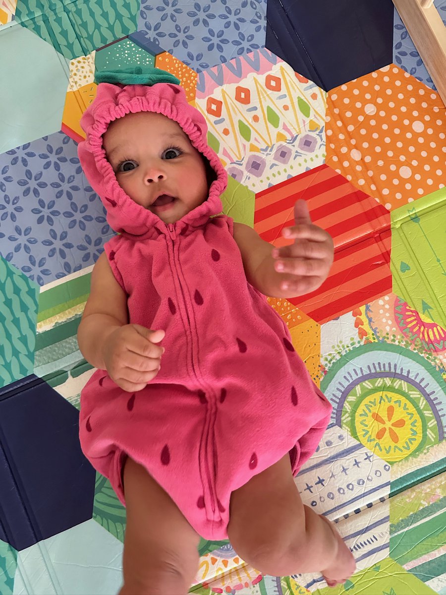 Naomi Zewde ናሆሜ tweet media