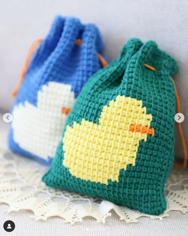 knitting_son's tweet photo. 귀엽고 유익하고 즐거운 경기남부 뜨개모임 뜨!
의 첫 회지가 나왔습니다! 

링크를 타고 가시면 무료로 다운받으실 수 있으니 
많은 관심 부탁드려요!

제가 테스트니팅에 참여한 코튼캔디 스웨터 도안도 수록되어 있답니다 :)

https://t.co/zF6My7gAvm https://t.co/1kC2mCeSrJ