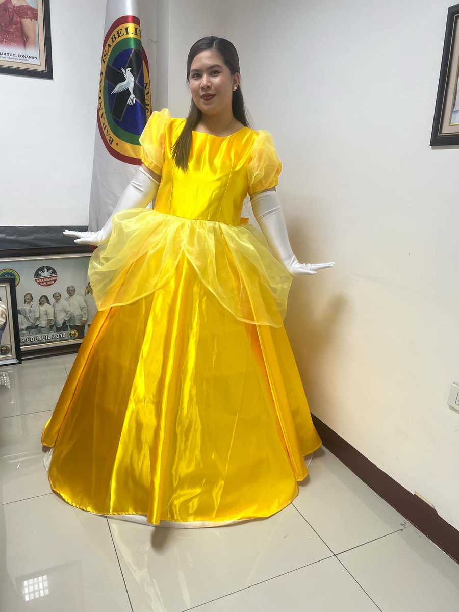 ChubbyChay18's tweet photo. Belle💛 https://t.co/ryTplCmMps