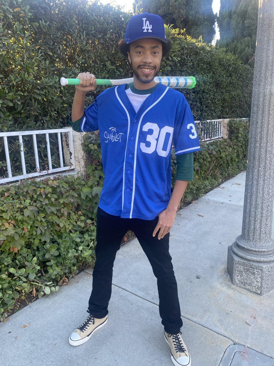 FLYtotheSKYE11's tweet photo. “Remember kid, there's heroes and there's legends. Heroes get remembered, but legends never die. Follow your heart kid, and you'll never go wrong.” ⚾️
#HappyHalloween #Halloween #TheSandlot #BennytheJet #PFFlyers #BennytheJetRodriguez #halloween2024 https://t.co/kV4YHMTlM9