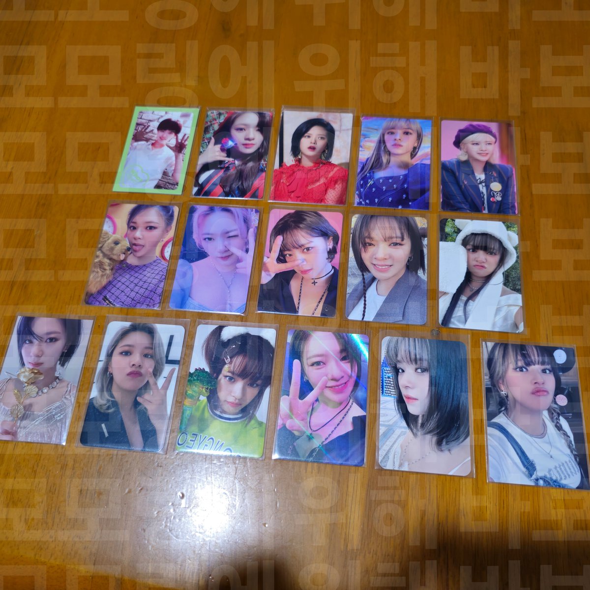 paboformomoring's tweet photo. if shes having a blast, im with her too 🤓

Happiest Birthday to the ever-playful and most admirable member of the group, JEONGYEON-AH!!! 🐶🍭😉

#TWICE #트와이스
#JEONGYEON #정연
#HappyJEONGYEONday #Moment_of_JEONGYEONday https://t.co/a8FndtH5pg