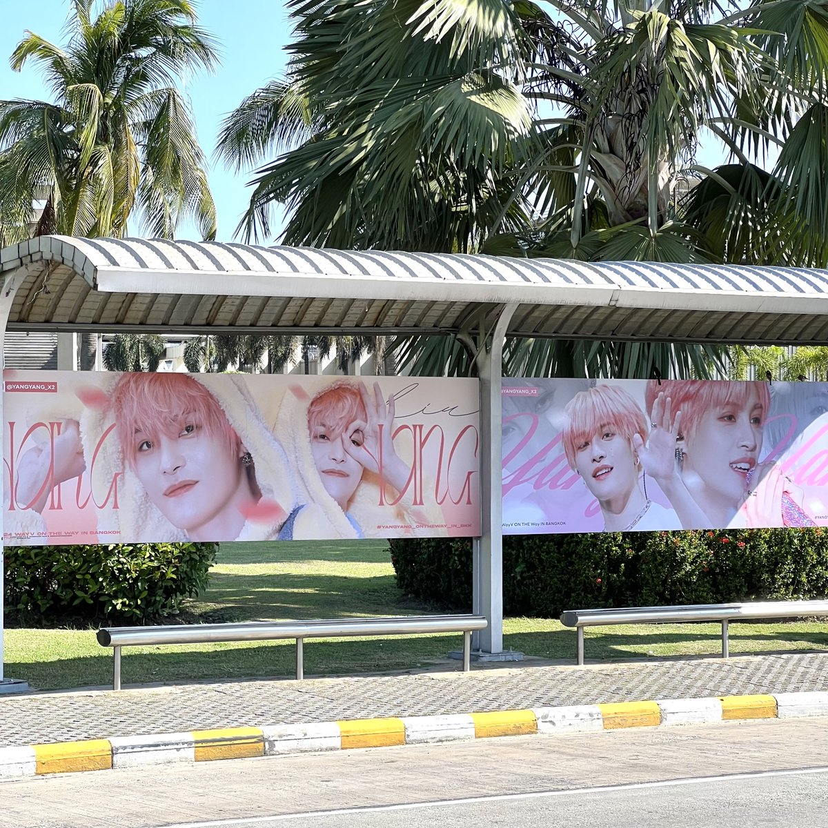 IMPACTVenue's tweet photo. ก่อนไปหวีด #WayV_ONTHEWay_in_BANGKOK วัจนี #WayZenNi อย่าลืมแวะเก็บความหล่อ เท่ น่ารักจาก Fan Project #WayV on IMPACT กันก่อน (2)

#WayV_ONTHEWay
#WayV_ONTHEWay_inBKK
#WayV_ONTHEWay_CONCERT
#อิมแพ็คเมืองทองธานี #อีเวนต์เมืองทอง https://t.co/ODiTSqjUCU