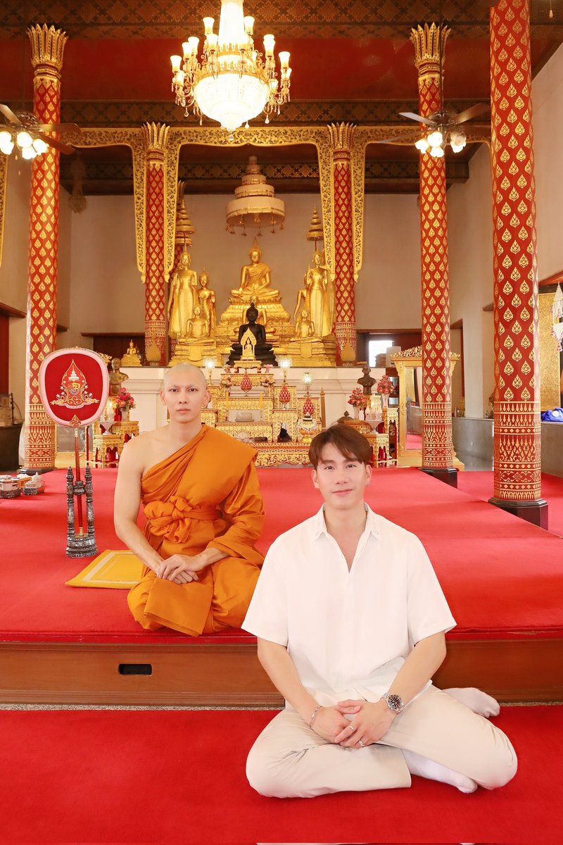 Mewlions_of_mew's tweet photo. “ซึ่งงานนี้หัวเรือใหญ่ในการประสานงานต่าง ๆ ตกเป็นหน้าที่ของ “ตุลย์ ภากร ธนศรีวนิชชัย” คนพิเศษของใจที่ตอนนี้กลายมาเป็นคู่หมั้นแล้ว ลงมาดูแลด้วยตัวเองในทุกขั้นตอน”  

#ปุญญวัฑฒโนภิกขุ
@MSuppasit 
#MewSuppasit 
#มิวศุภศิษฏ์ https://t.co/rKzhoJh8cH