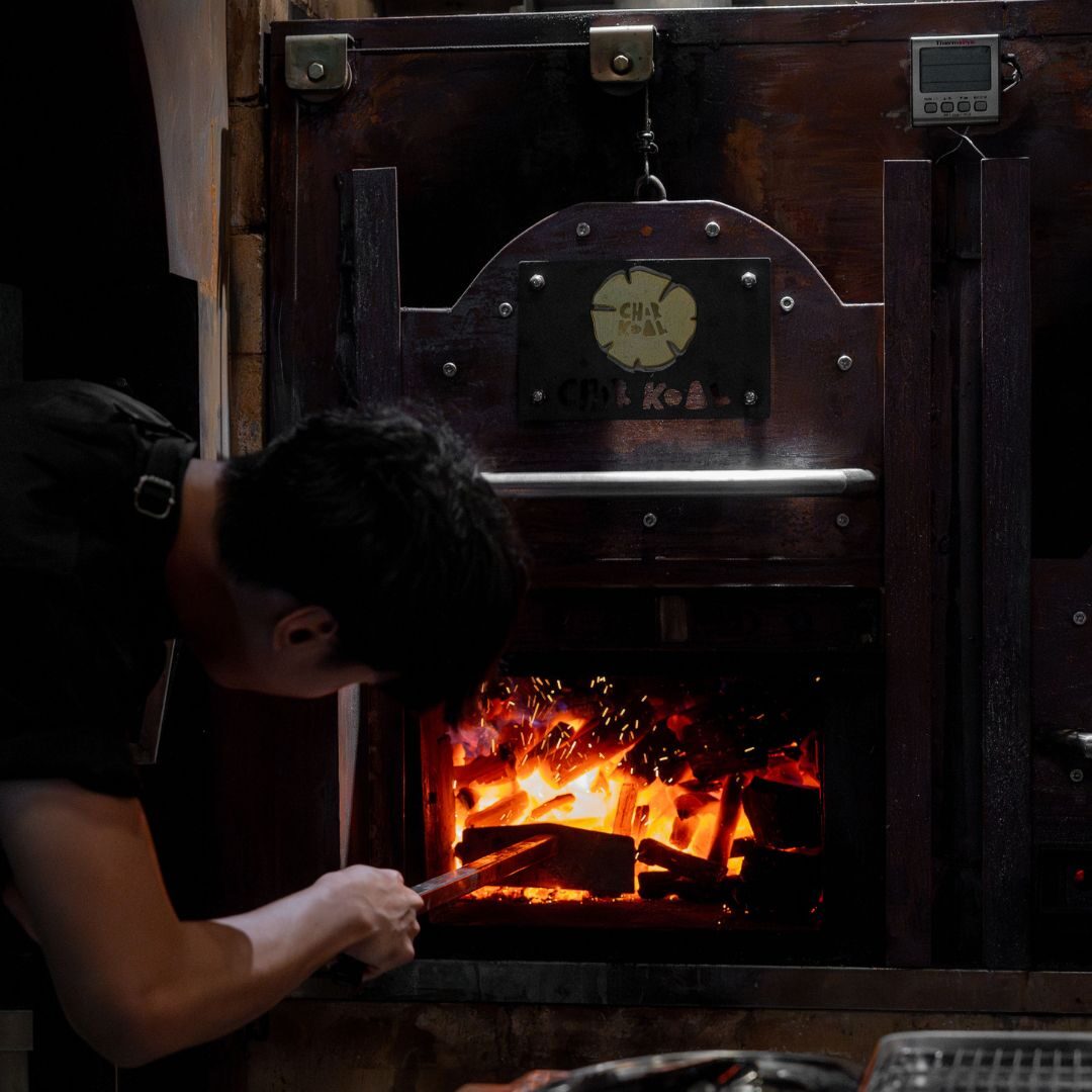 her world Indonesia tweet media