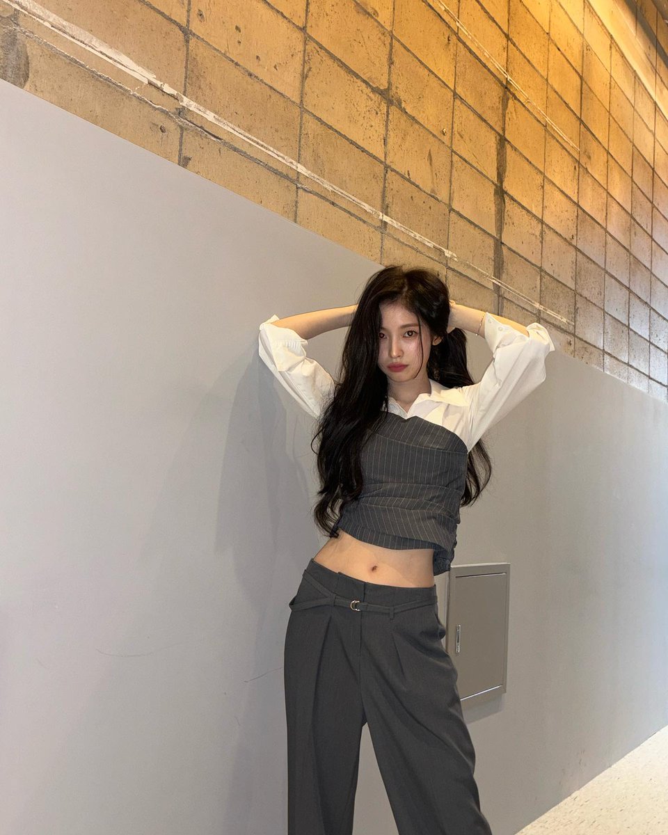 OH MY GIRL 아린 ARIN tweet media