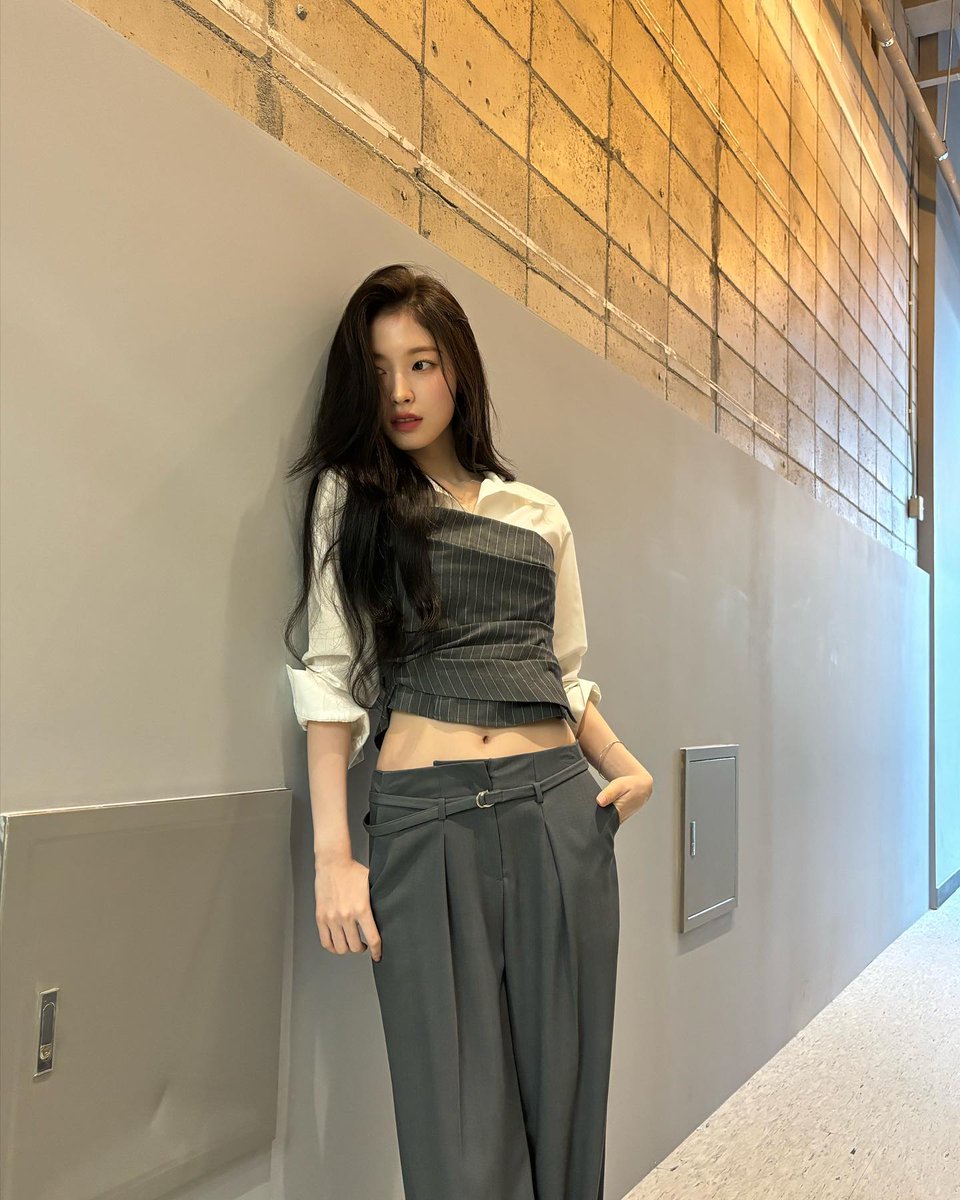 OH MY GIRL 아린 ARIN tweet media