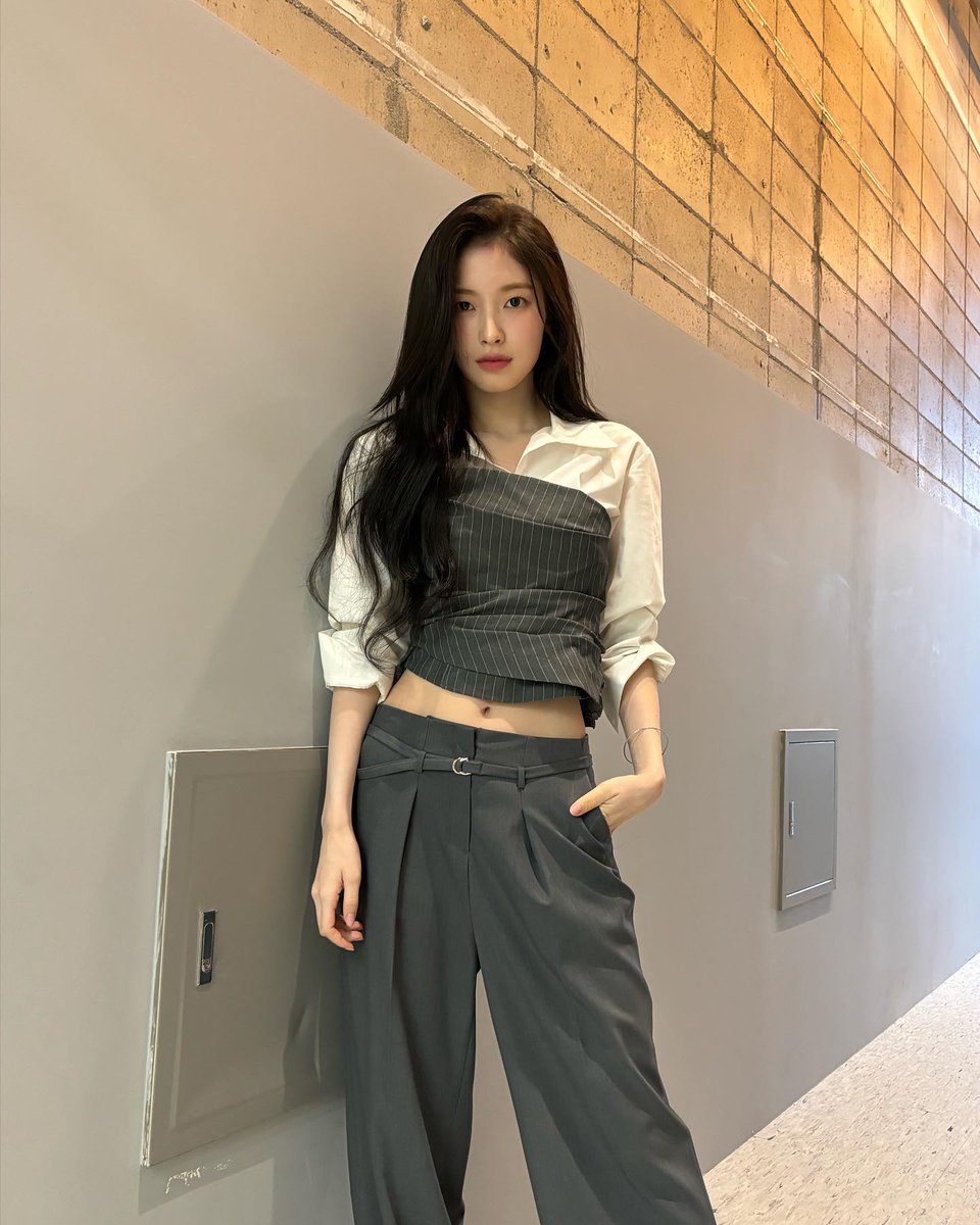 OH MY GIRL 아린 ARIN tweet media