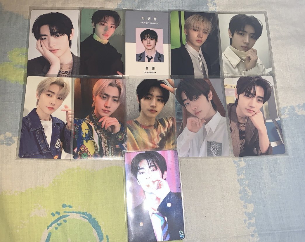 parkzbentables's tweet photo. 🛒— ꒰ wts lfb ꒱

𓂋 sunghoon set 

7k + pf + lsf ( no pbd )

or can do individual pc = dm me for price of each

# enhypen sunghoon hakanai senkou ggu ggu package sg id 2021 enniv ld https://t.co/8y2froyjH5