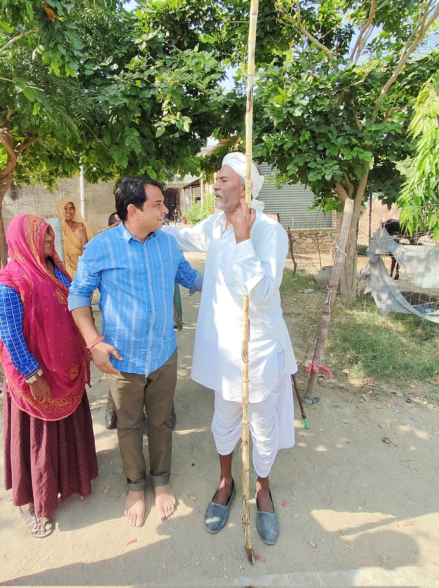 NareshMeena__'s tweet photo. गन्ना और किसान
बैलेट नंबर 6
"आपका नरेश" https://t.co/gQI0geWCWF