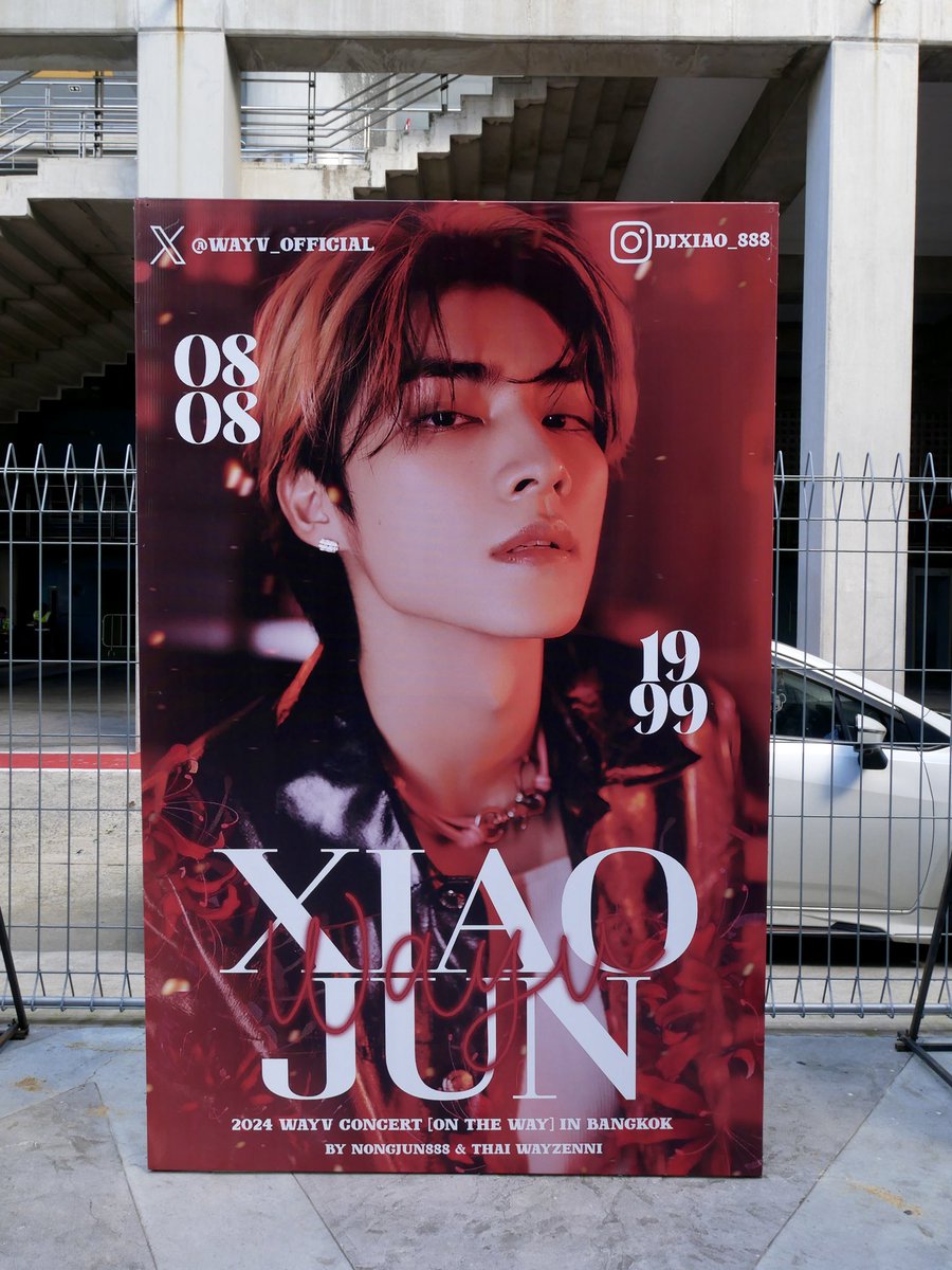 nongjun888's tweet photo. ป้ายถูกติดตั้งเรียบร้อยแล้วนะคะ 🥳
ใครไปคอนเสิร์ตทั้งวันที่ 2-3 นี้ สามารถถ่ายรูปมาอวดกันได้เลยนะคะ~~~

#WayV #WayV_ONTHEWay 
#WayV_ONTHEWay_CONCERT
#WayV_ONTHEWay_inBKK https://t.co/95BE8rAwNw
