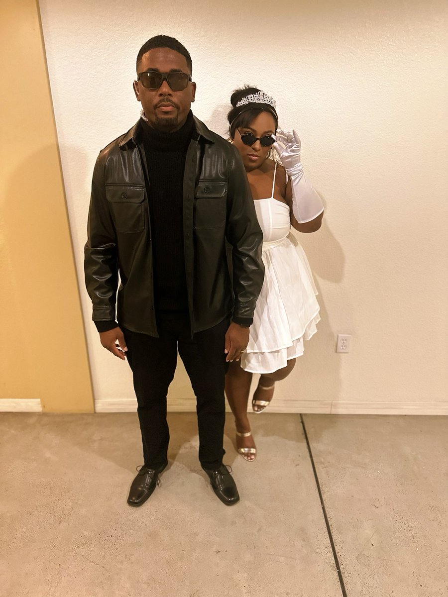 dottyspottyy's tweet photo. HAPPY HALLOWEEN 🎃 👸🏾 https://t.co/dcVouGAsFr