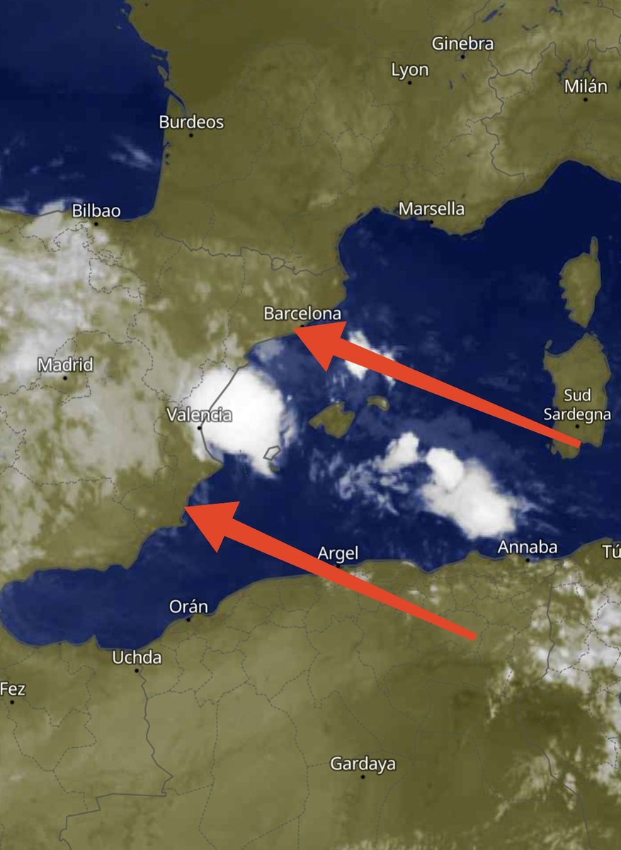MeteoAlmonte's tweet photo. #CastellonDeLaPlana  #Valencia ..
Mucha atención que está lloviendo sobre mojado y viene con frentes bastante activo ..
Mucha precaución 🙏 https://t.co/zp4J7Y5Rwo