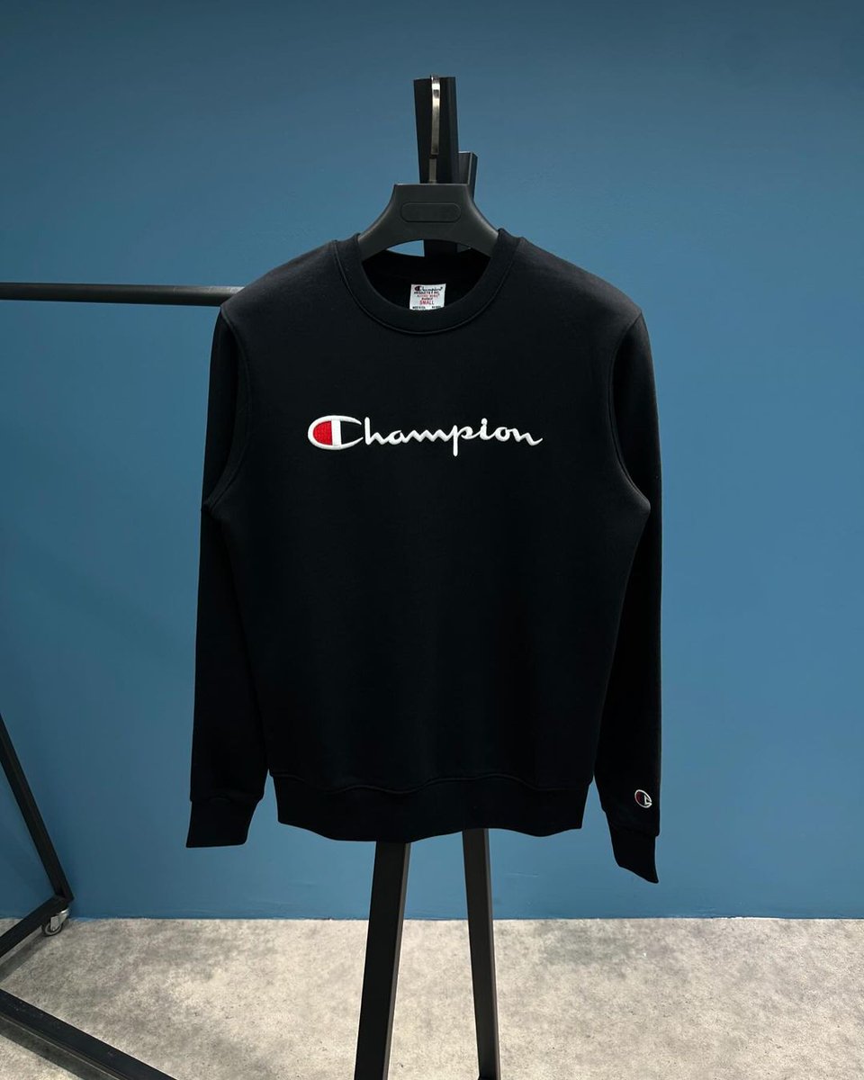 bstorelive's tweet photo. Champion Sweatshirts

Shop Now https://t.co/dQ2dp3a7y1

WhatsApp Catalog https://t.co/GxlwW8wVfD

#BStore
#ExpectMorePayLess https://t.co/8Ato4TjtST