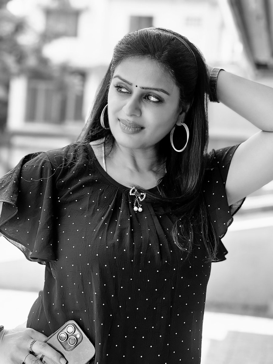 Black Devil Or White Angel..??😉