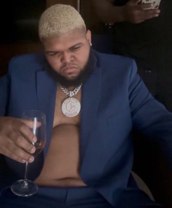 Renzalations tweet media