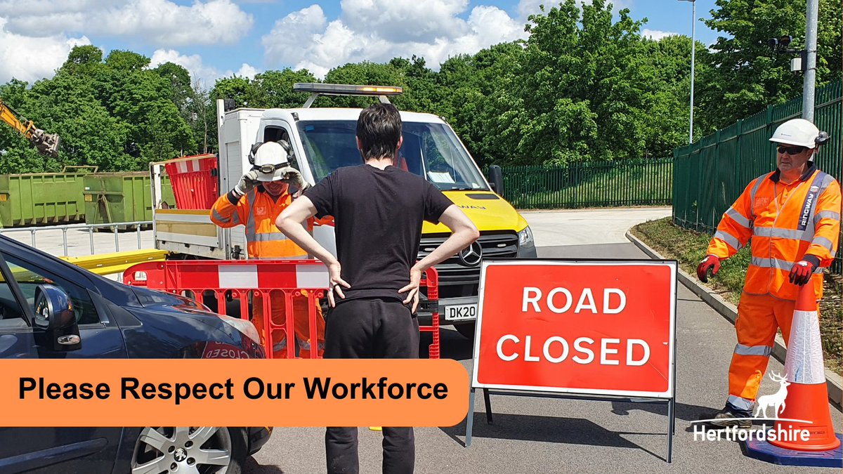 Herts_Highways's tweet photo. Our staff work hard for Hertfordshire, please show them the same respect that you would expect.
#RespectOurWorkforce #ChoooseKindness #NoExcuseForAbuse #SupportOurStaff #KindnessMatters https://t.co/59LWvlZctr