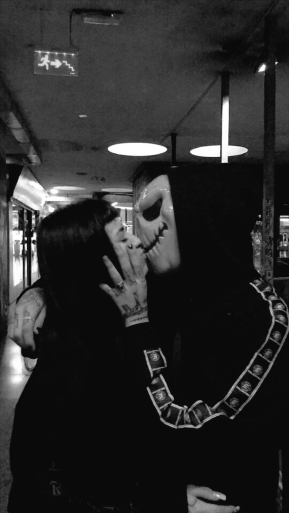 ㅤㅤㅤ࣪ ִֶָ☾. 𝕽𝖊𝖎𝖓𝖆, 𝖆𝖌𝖆𝖗𝖗𝖆𝖒𝖊 𝖔 𝖒𝖊 𝖛𝖔𝖞 𝖆 𝖈𝖆𝖊𝖗
ㅤ𝖄 𝖘𝖎 𝖒𝖊 𝖛𝖔𝖞 𝖆 𝖈𝖆𝖊𝖗 𝖖𝖚𝖊 𝖘𝖊𝖆 𝖊𝖓𝖙𝖗𝖊 𝖙𝖚𝖘 𝖕𝖎𝖊𝖗𝖓𝖆𝖘  𓆩ꨄ︎𓆪