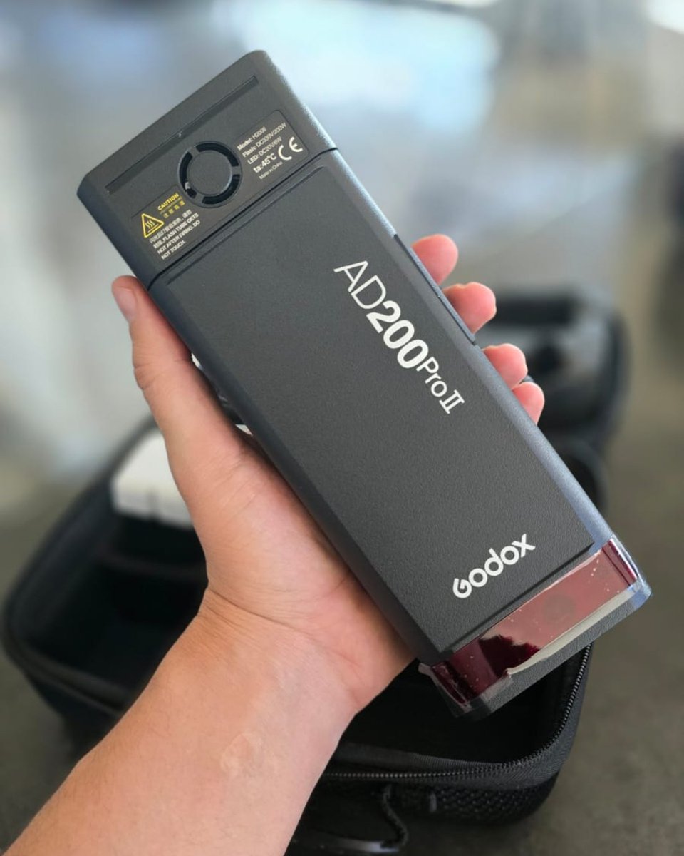 Oh, hello! Look at what arrived at CameraStuff today. The brand new Godox AD200ProII Pocket Flash. 
🔗 ow.ly/6ECe50TXUMZ

#CameraStuff #CameraStuff_Shop #Godox #CameraStuffBoost