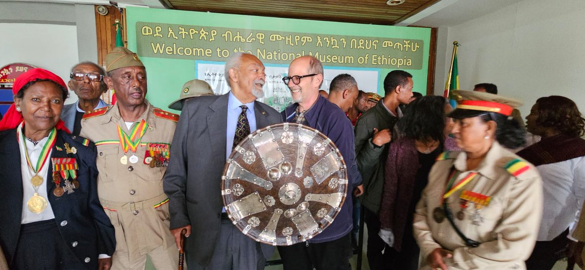 lootplunder's tweet image. Huge news. It&apos;s back.

The shield taken from Ethiopia in 1868, put up for sale in Newcastle this year, identified through the expertise of @alulapan (who shared the pics) and handed over through the negotiation of HIH Prince Ermias &amp;amp; the Royal Ethiopian Trust just came back home.