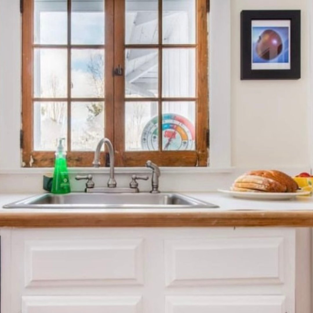 GoCottage's tweet image. A little slice of the morning life at #GOCottage

🏡 Book your stay now, we have limited upcoming openings - go-cottage.com/reservations/
-
-

#LakePlacid #LakePlacidVacation #GOCottage