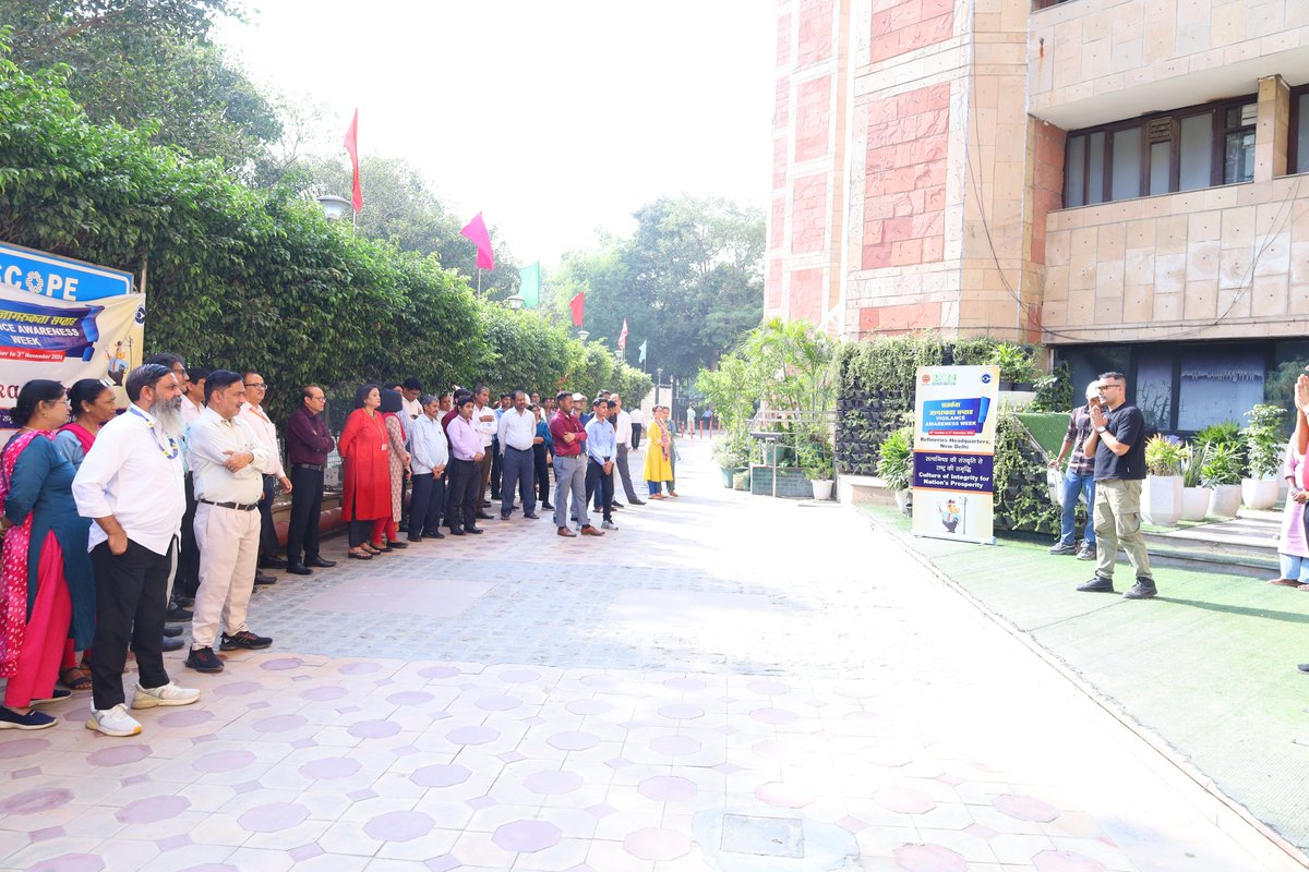 CVOIndianOil's tweet photo. High powered Nukkad Natak performance at #Scopecomplex as part of #VigilanceAwarenessWeek2024 on the theme 'Culture of integrity for Nations prosperity' @IndianOilcl @CVCIndia @PetroleumMin @ChairmanIOCL https://t.co/zx1nSGWWai