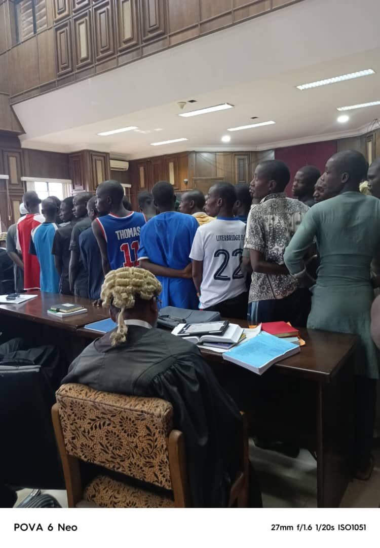 Punch Newspapers tweet media