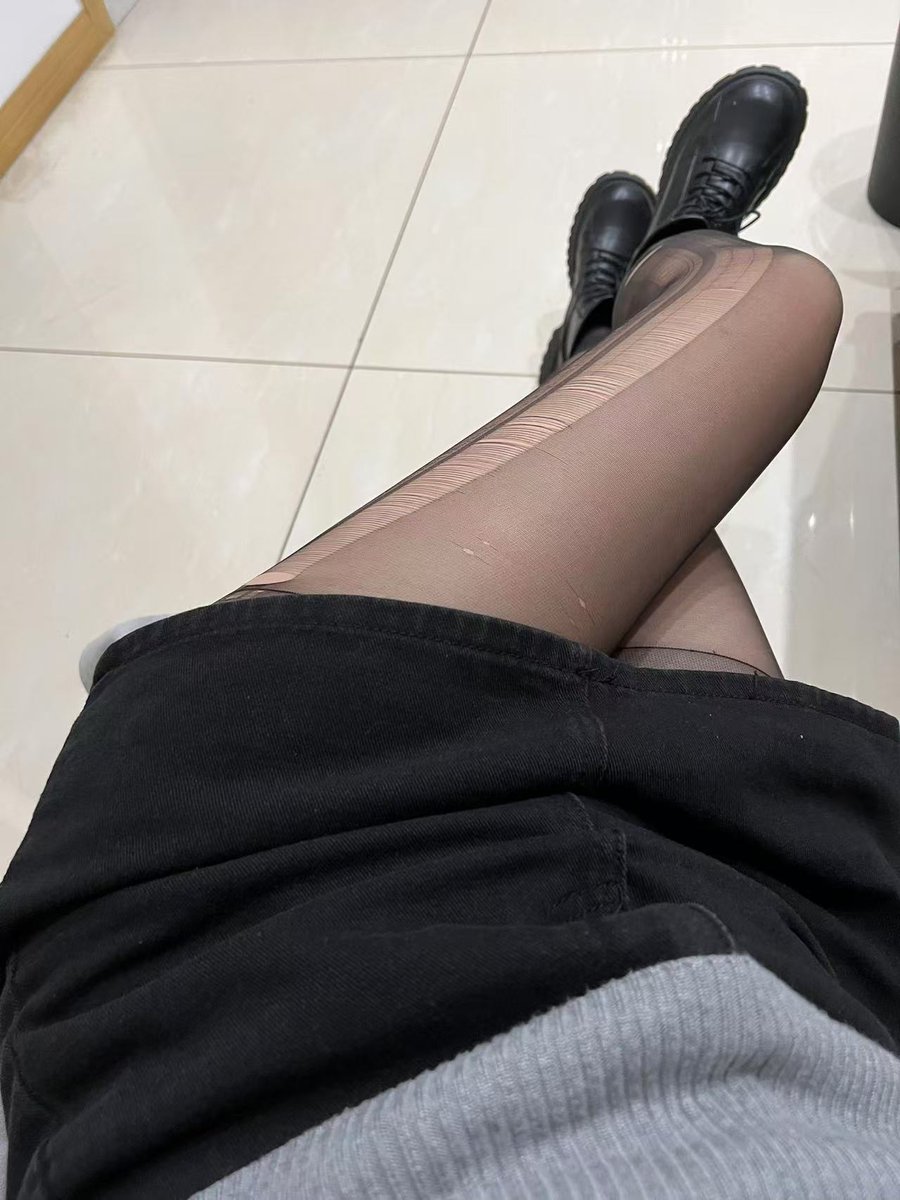 这才多一会 就丝烂了
在想怎么处理
丢垃圾桶还是你手里😳 https://t.co/O5y7QNuTZh